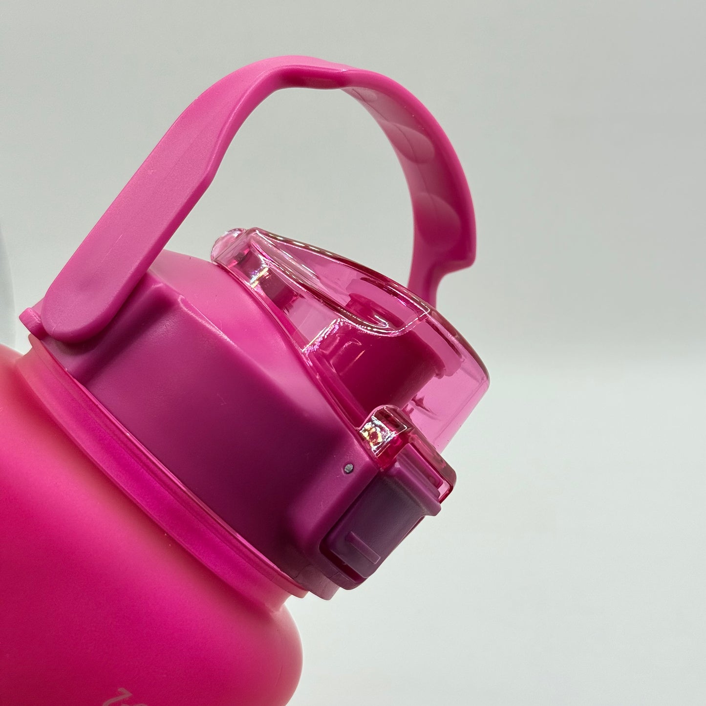 2L Motivational Water Bottle with Timestamps & Straw