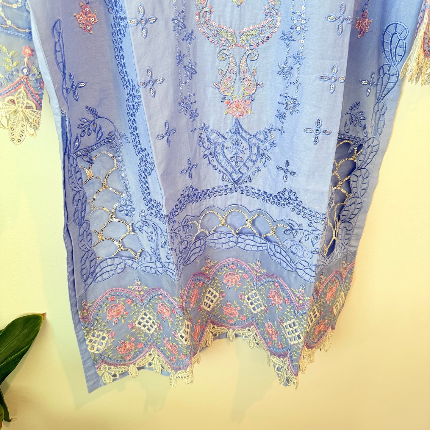 Bin saeed size 14 luxury cutwork salwar suit - blue - traditional & ceremonial clothing top women’s apparel