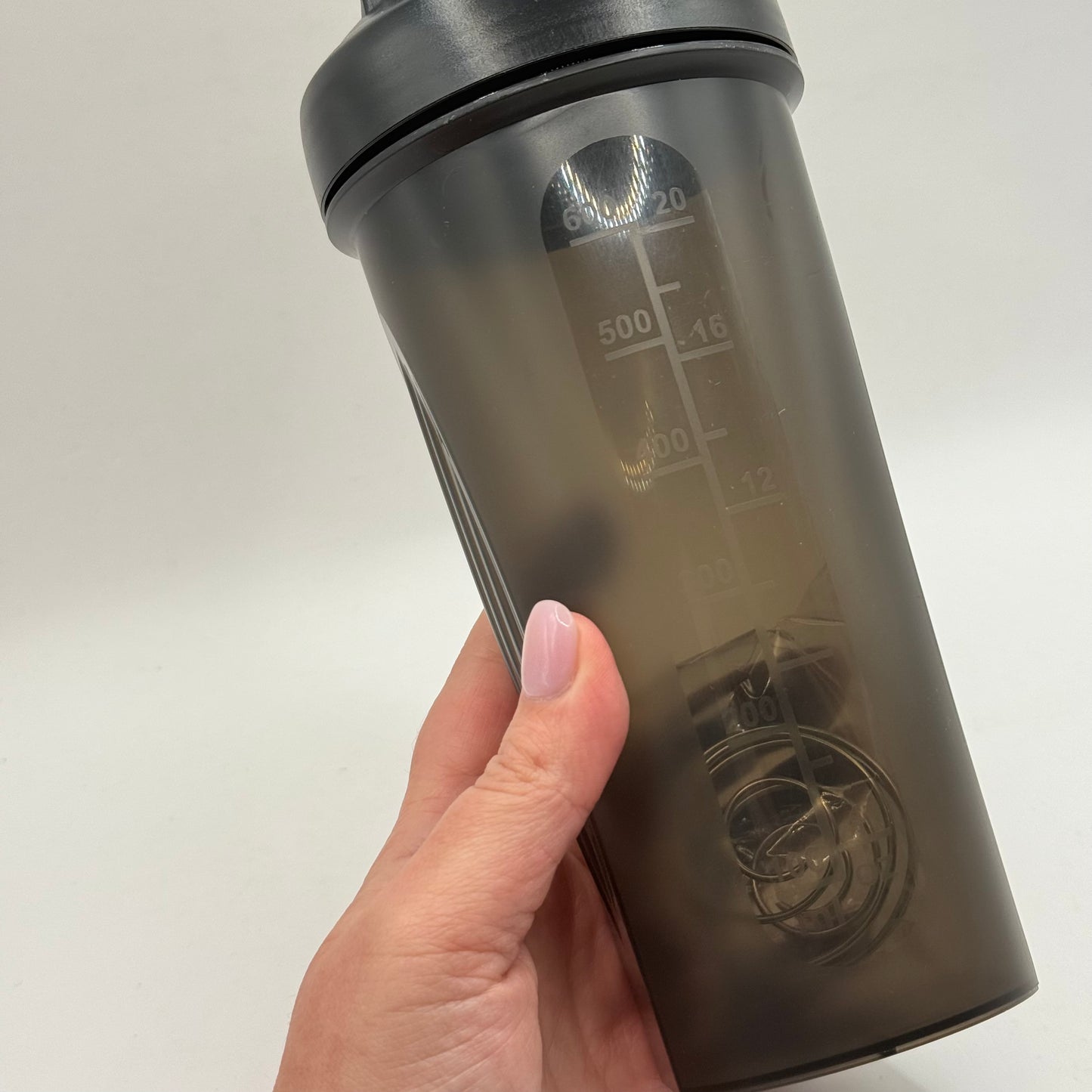 Black 600 mL Mixing Shaker Bottle with Flip Lid & Whisk Ball