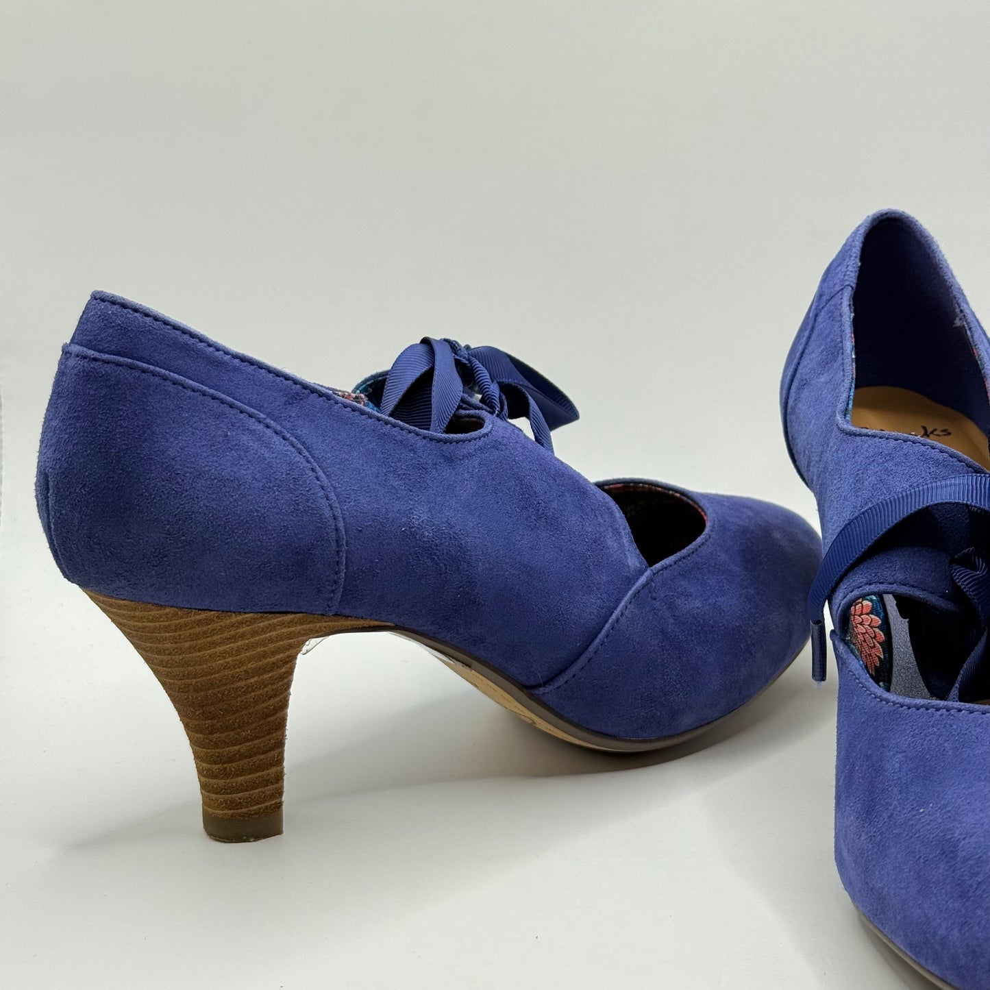 Clarks cassie shore heels – size 4.5 - heels original photo - what’s new women’s shoes