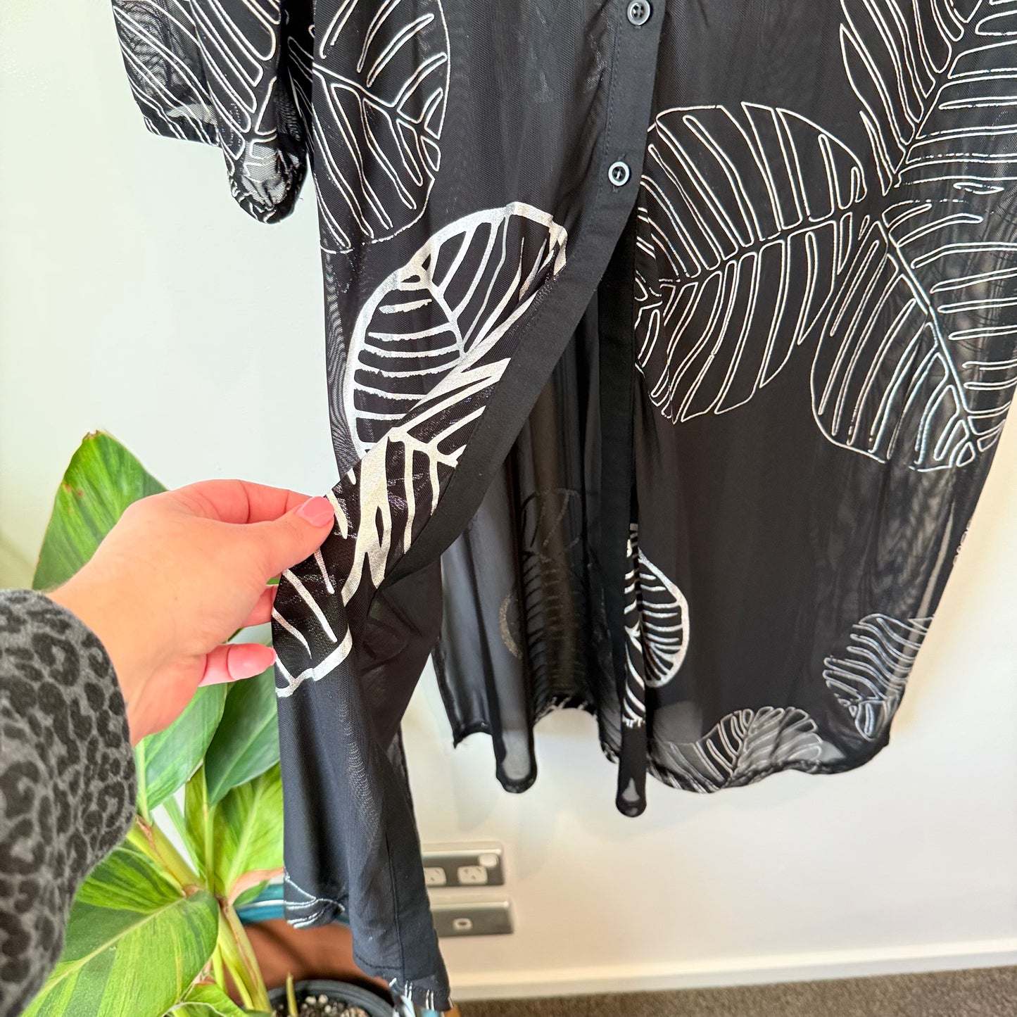 Coco & belle sheer shirt dress xl in black and white - cover ups condition: used - original photo - top - what’s new