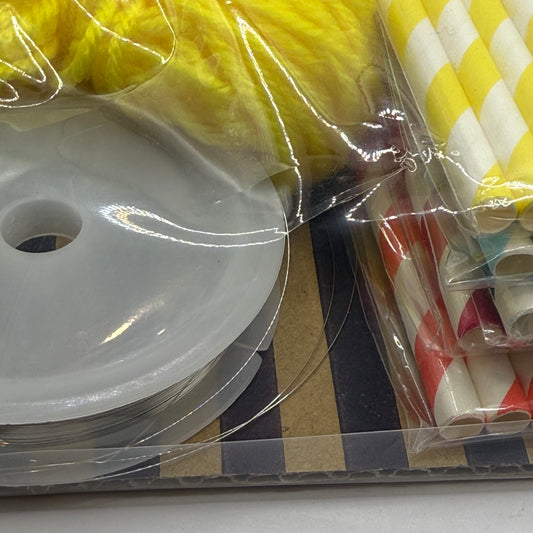Craft kit - paper straws & yarn - toy craft kits original photo - what’s new toys