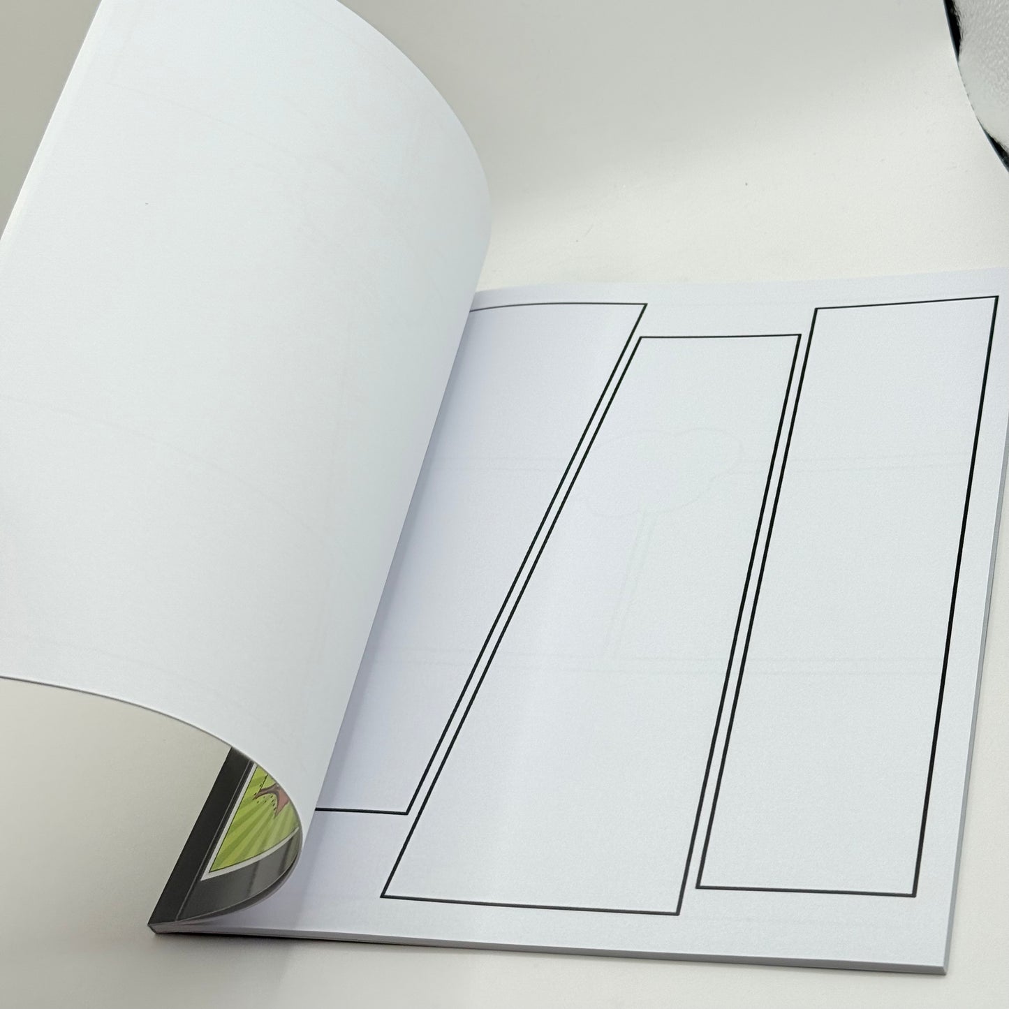 Create Your Own Comic Book by Papeterie Bleu