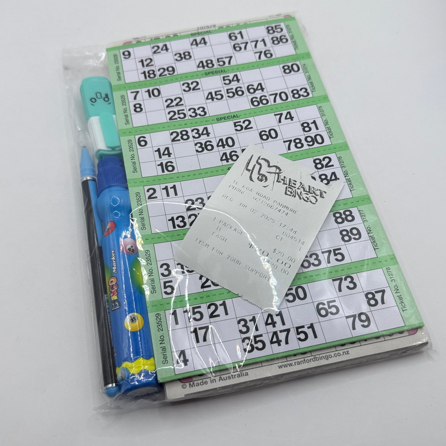 Deluxe Bingo Paper and Dauber Kit