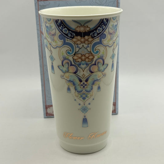 Flower Knows Butterfly Cloud Collar Ceramic Mug