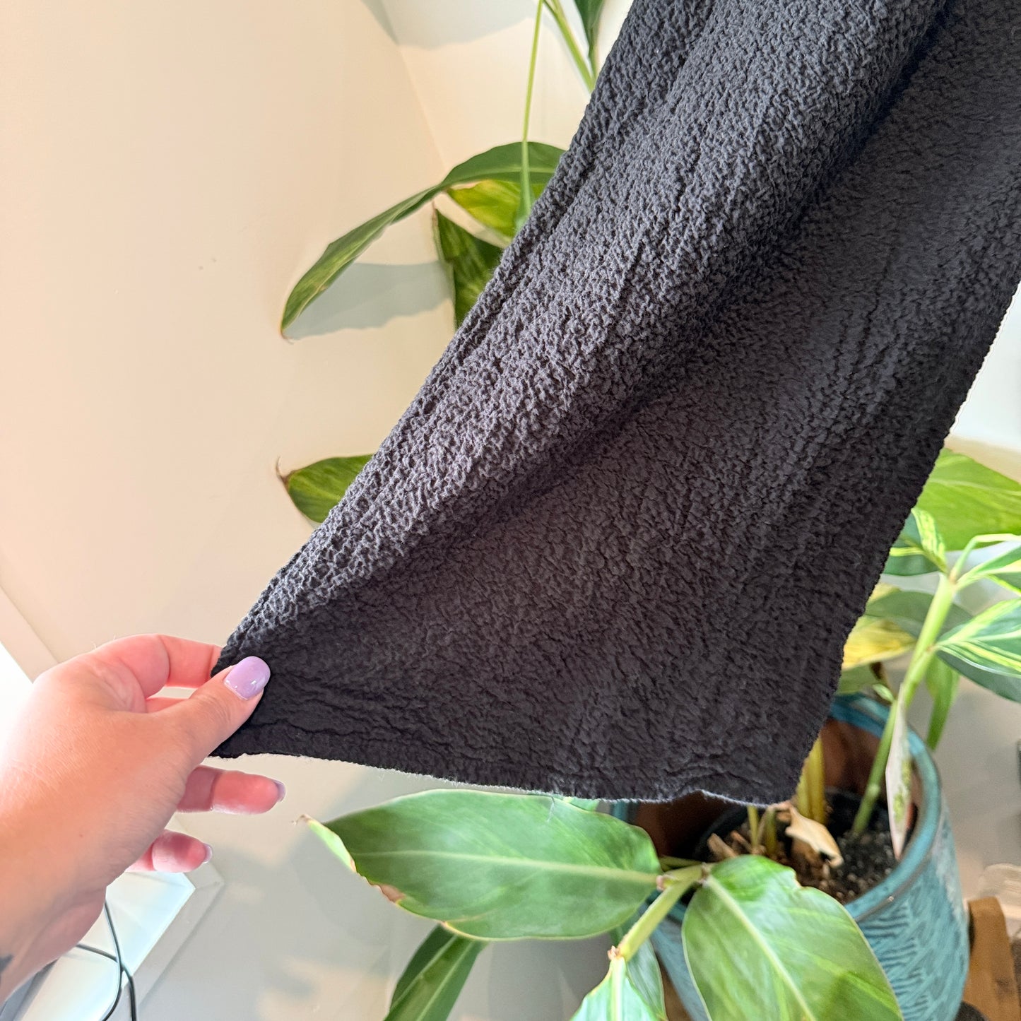 Spirit Size 12 Black Wide-Leg Textured Pants