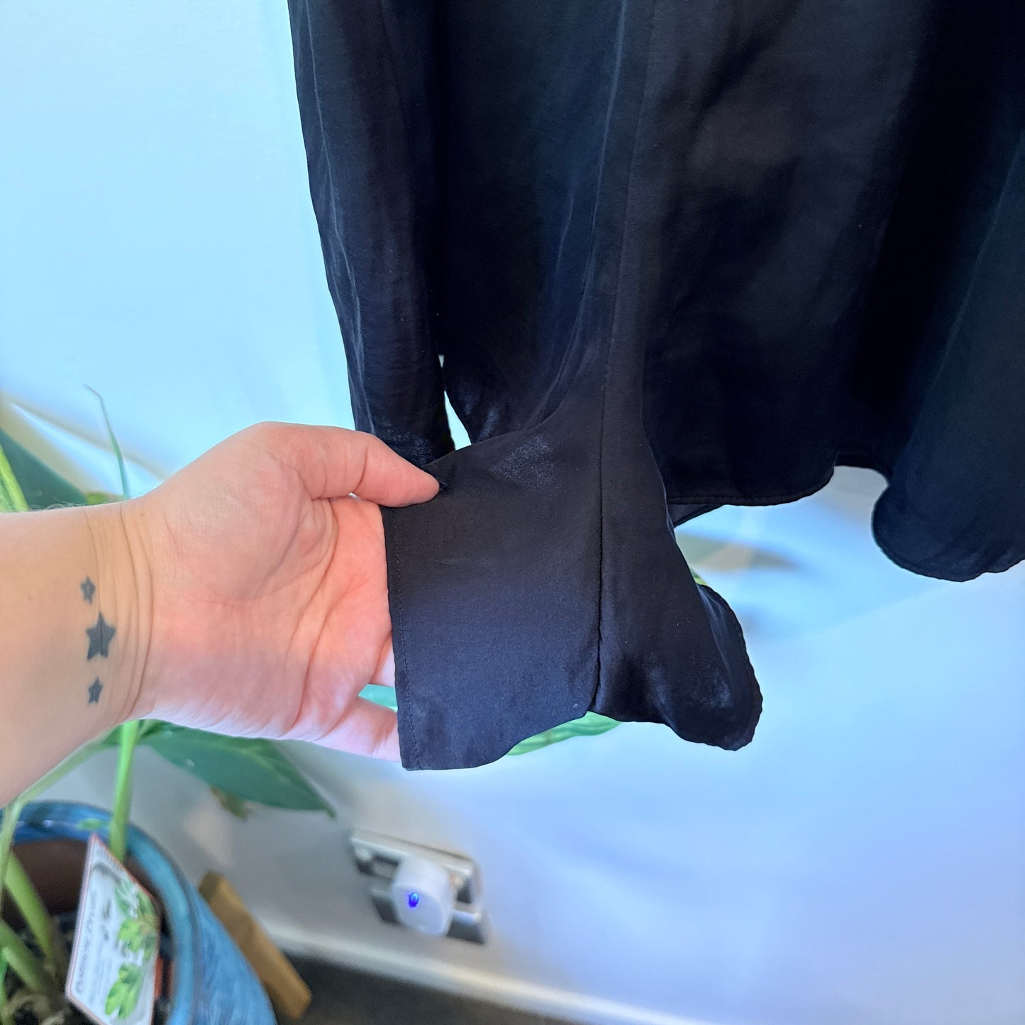 Brand Unknown U/Arm to U/Arm 46cm Black Mini Dress