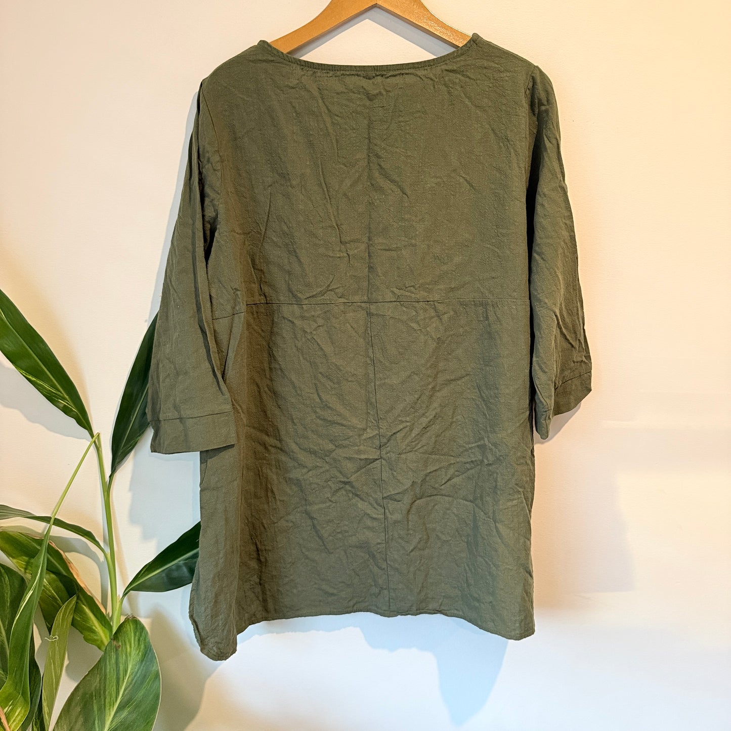 Size XL Asymmetrical Tunic Top