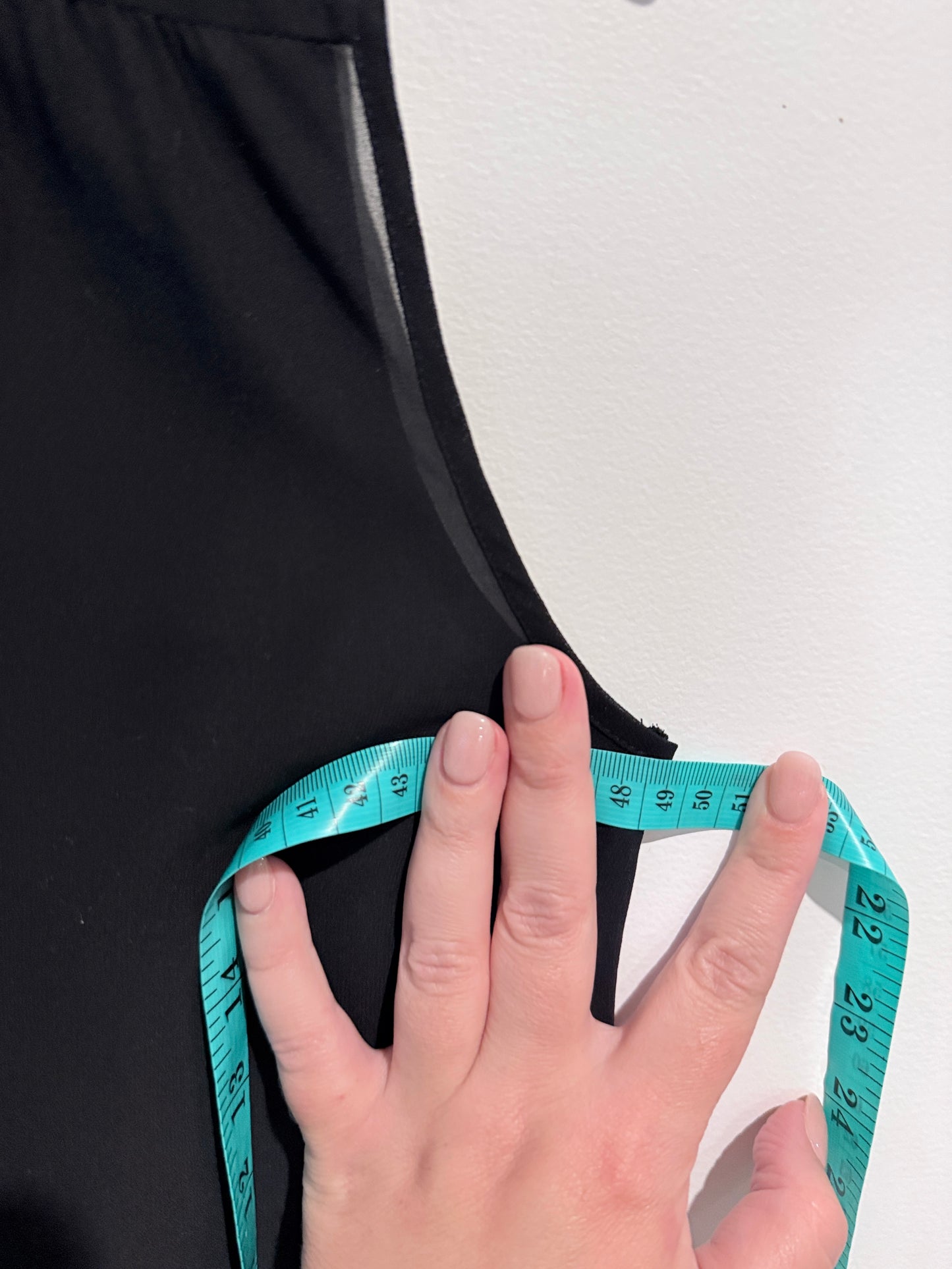 Brand Unknown Size U/Arm to U/Arm 49cm Sleeveless Top