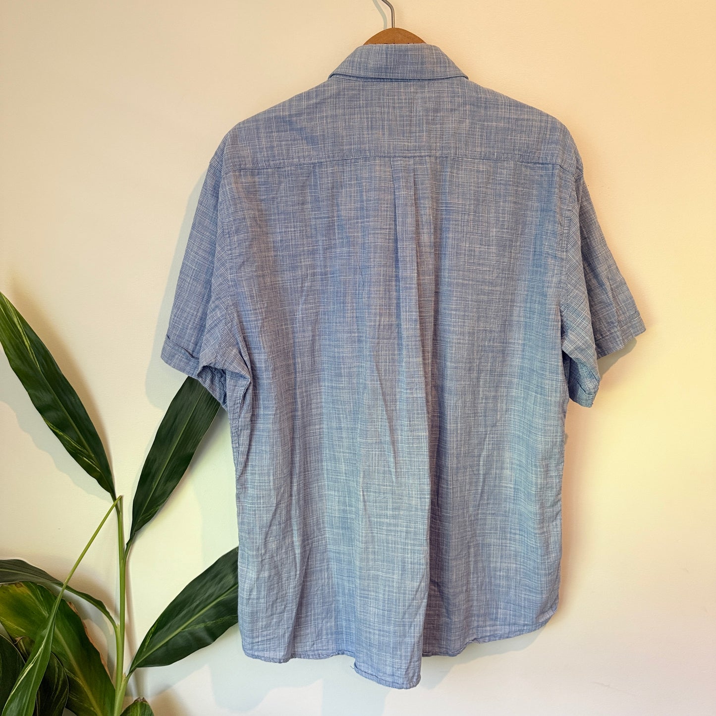 Jeep Spirit Short Sleeve Button-Up Shirt Light Blue – Size XL