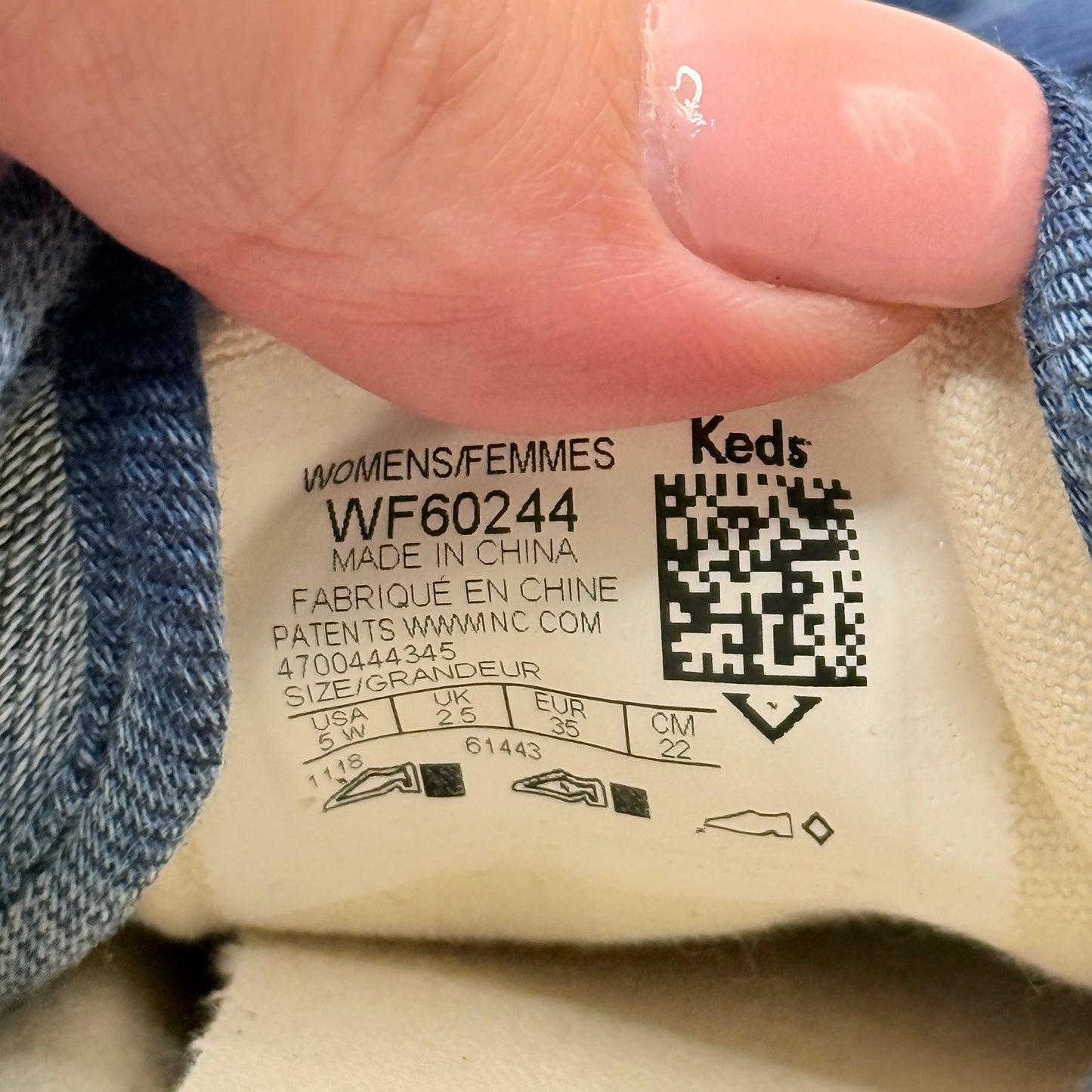 Keds Blue Denim Wash Canvas Sneakers – Size 5