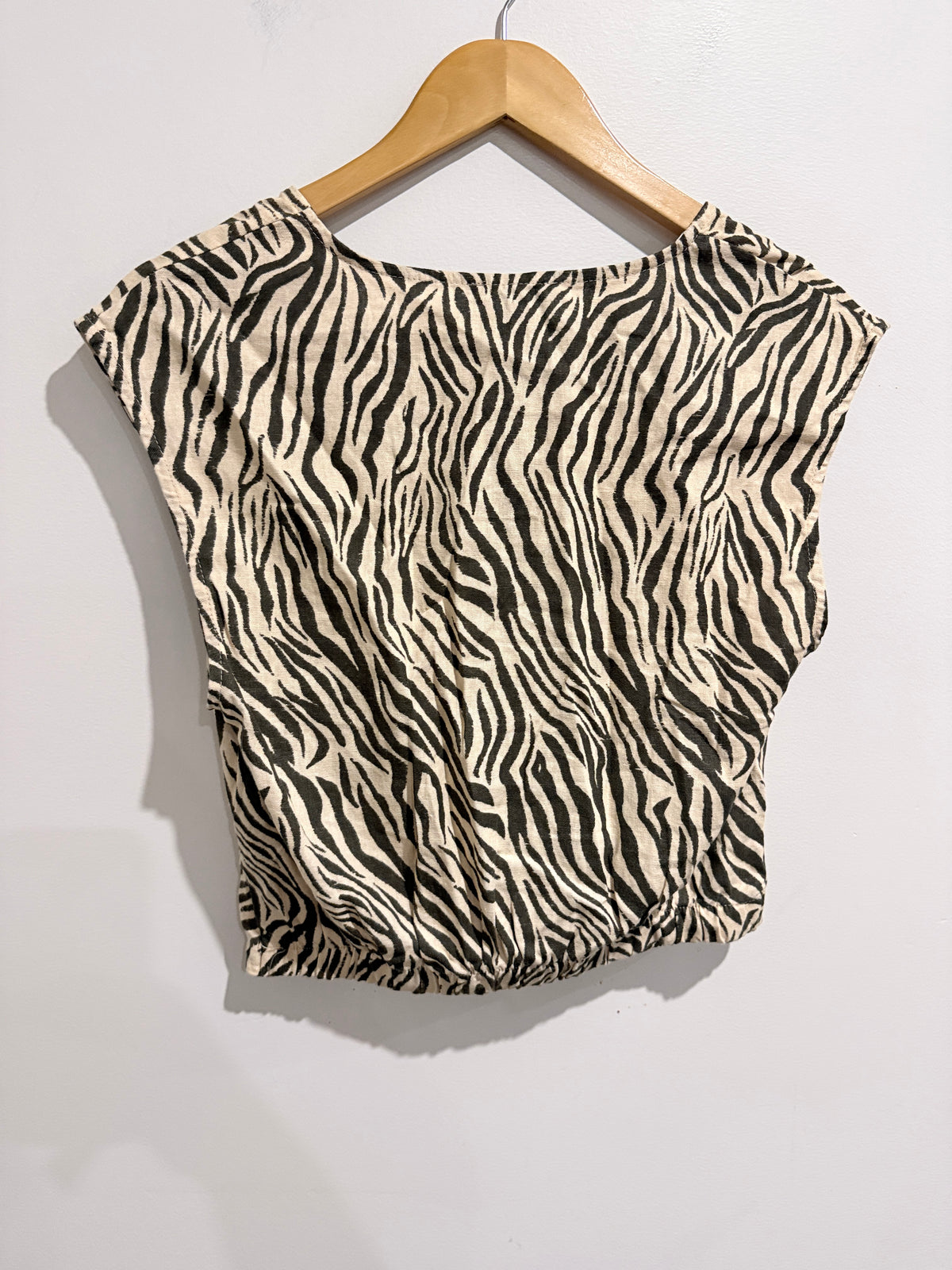 Cotton On Zebra Print Twist Front Top Neutral Size M