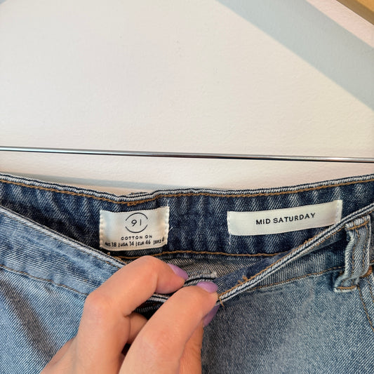 Cotton On Mid Saturday Denim Shorts – Size 18