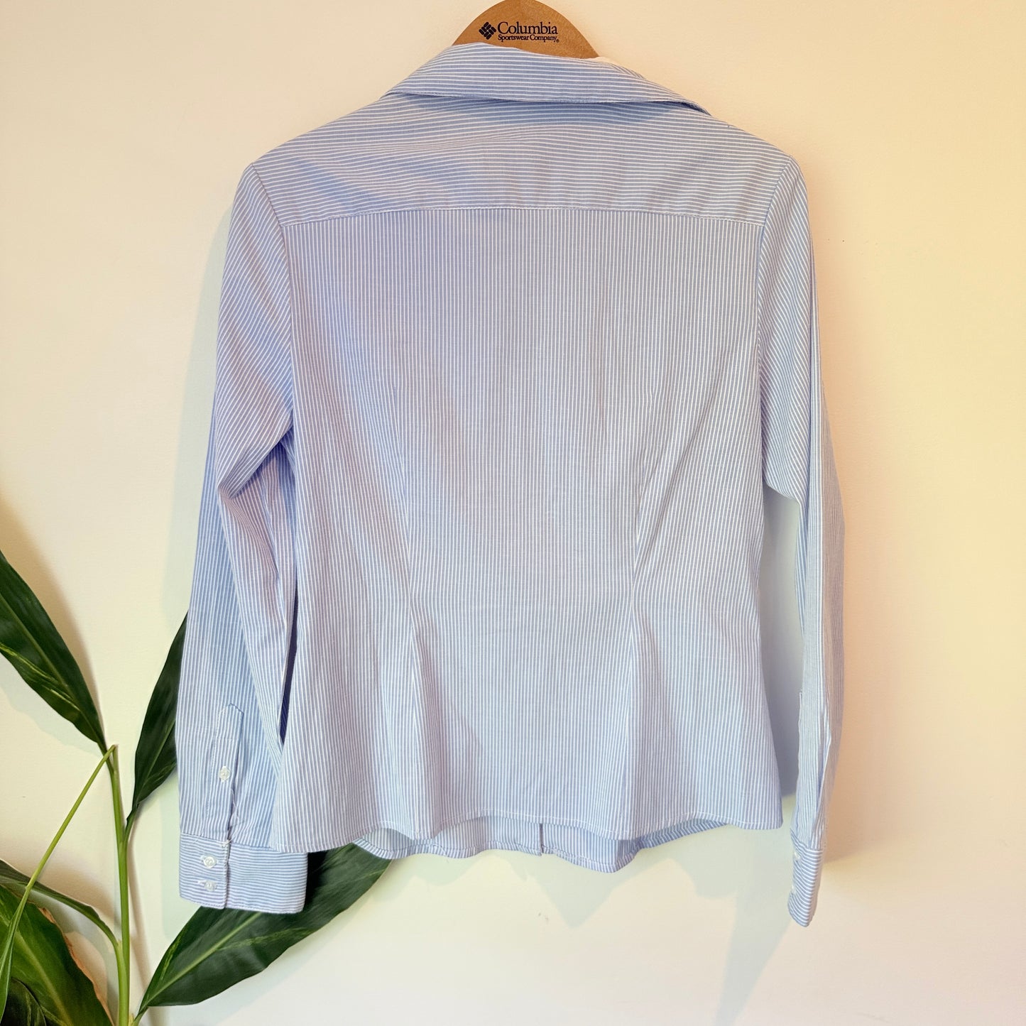 Kelso Career Striped Button Up Shirt Blue/White - Size 12