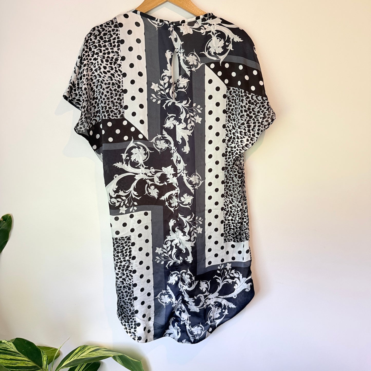Jet Blonde Mixed Print Shift Dress – Size 10