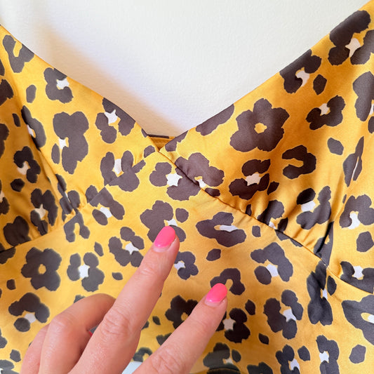 4SI3NNA Cami Crop Top Mustard Yellow Floral Leopard - Size M