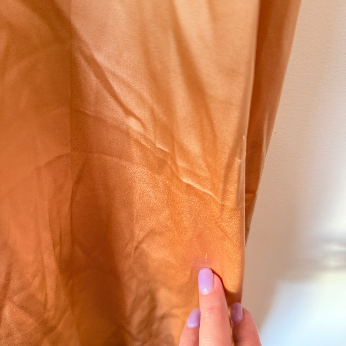 Roberto Milona Size 6 Peach-Colored Sleeveless Dress