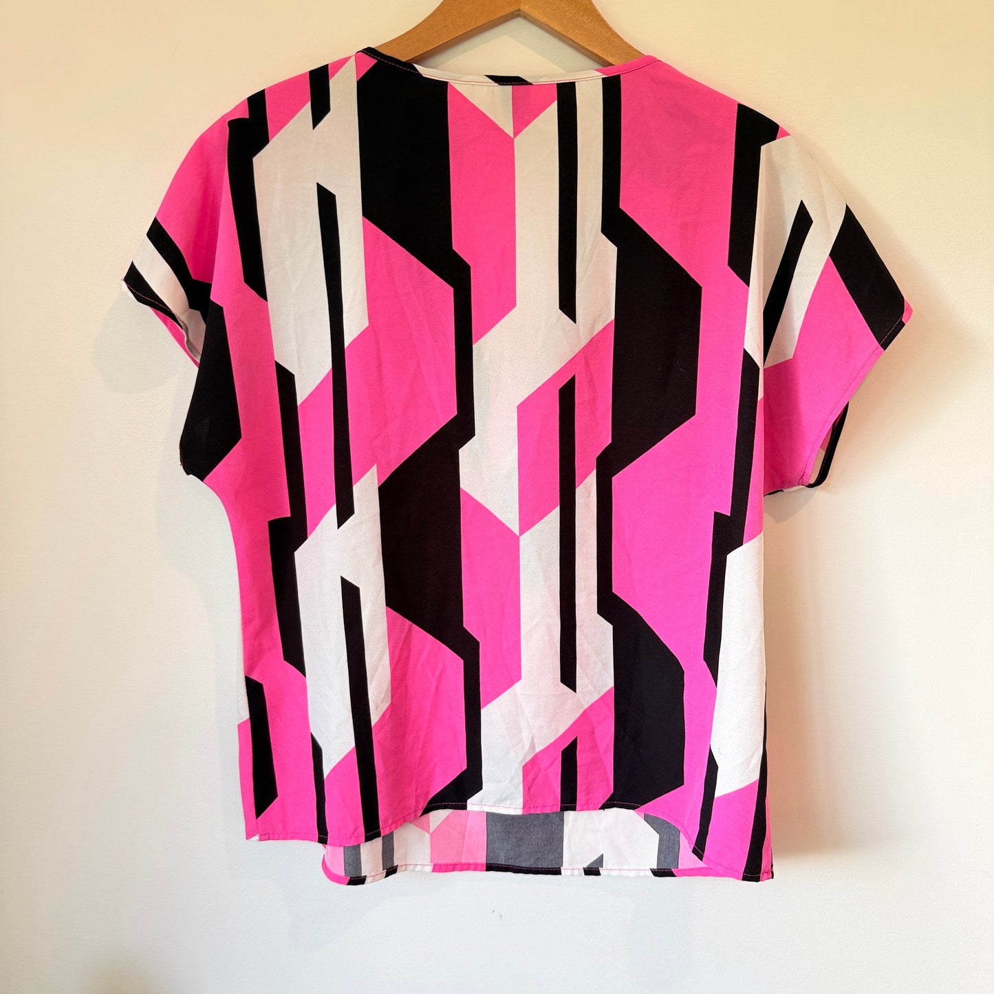 SHEIN V-Neck Blouse Geometric Print - Size M