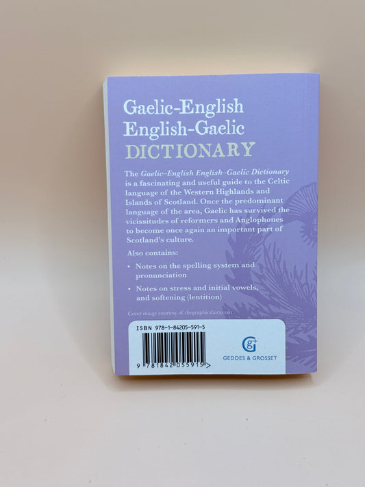 Gaelic-English English-Gaelic Dictionary by Geddes & Grosset