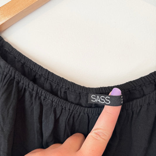 Sass Size 8 Off-the-Shoulder Ruffle Crop Top