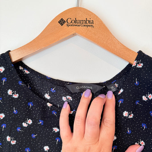 Glassons Size 12 Floral Short-Sleeved Top