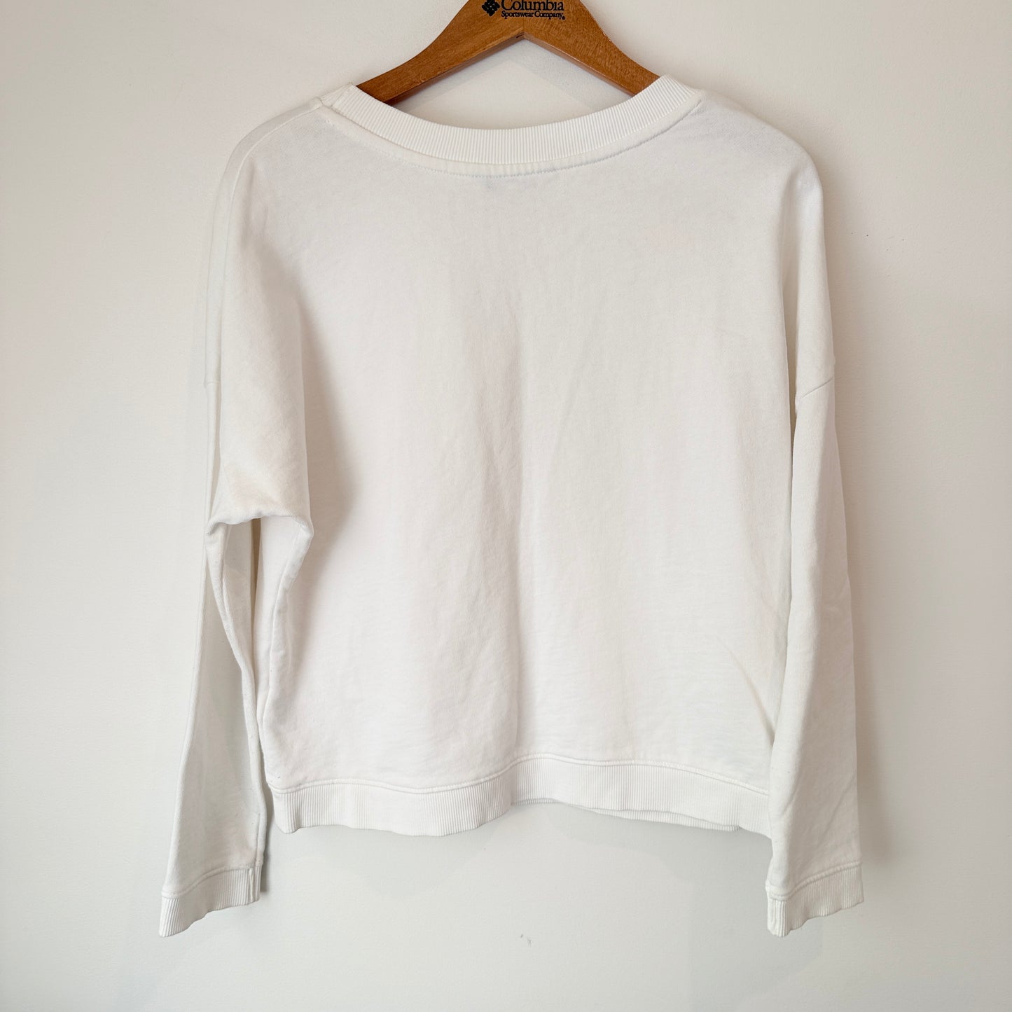 Next Size 8 White Crewneck Sweatshirt