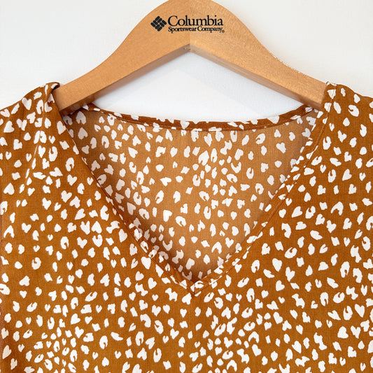 Shein Size M Sleeveless V-Neck Top