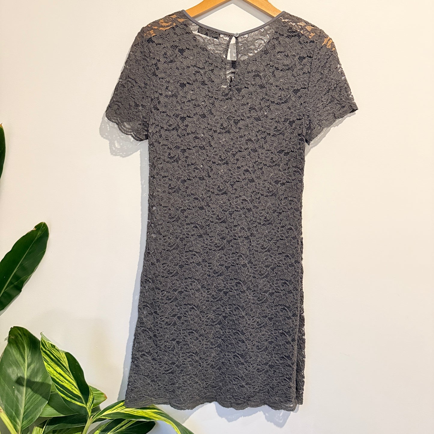 THE WHITE COMPANY Short Sleeve Lace Dress - 40cm U/Arm