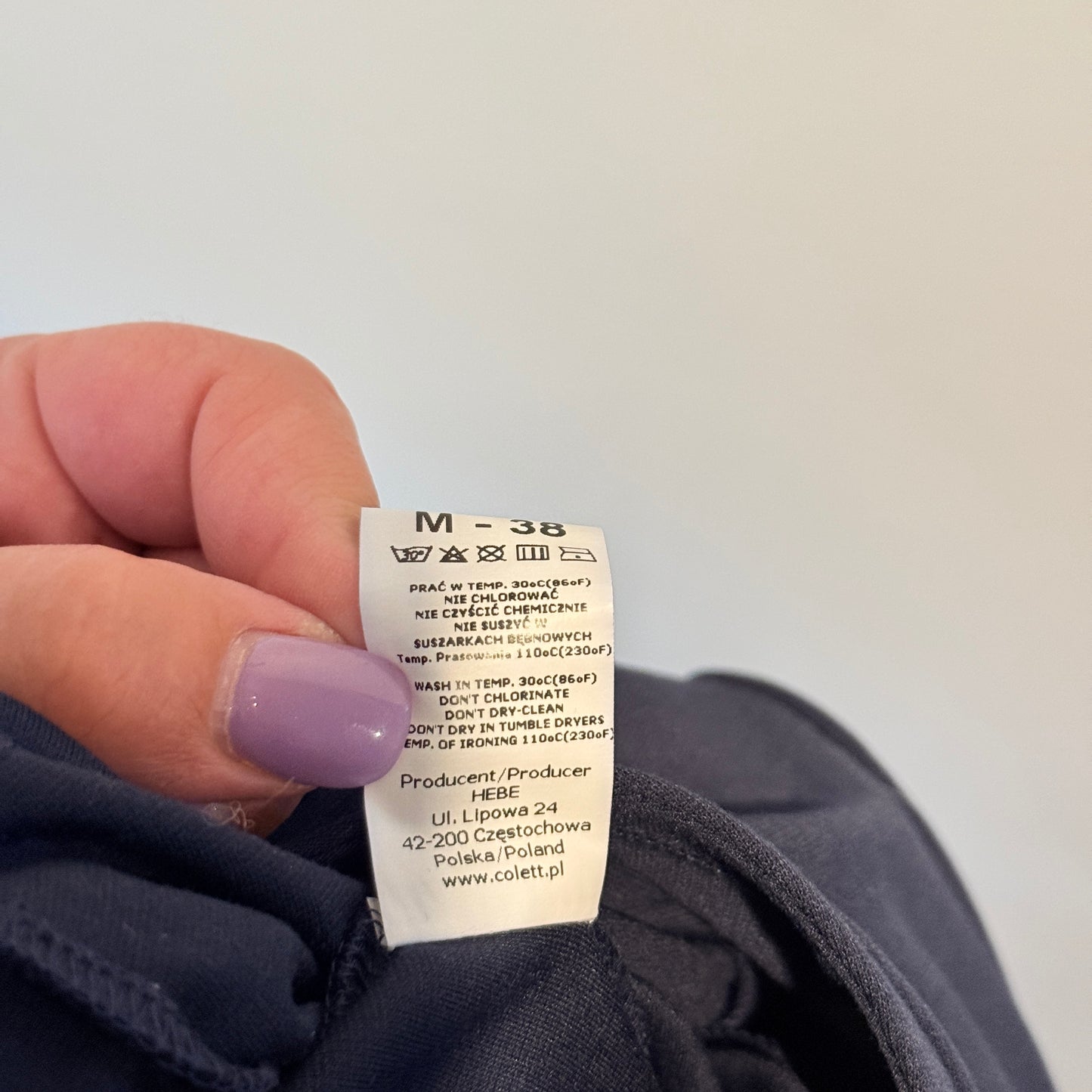 Colett Size 38 V-Neck Midi Dress