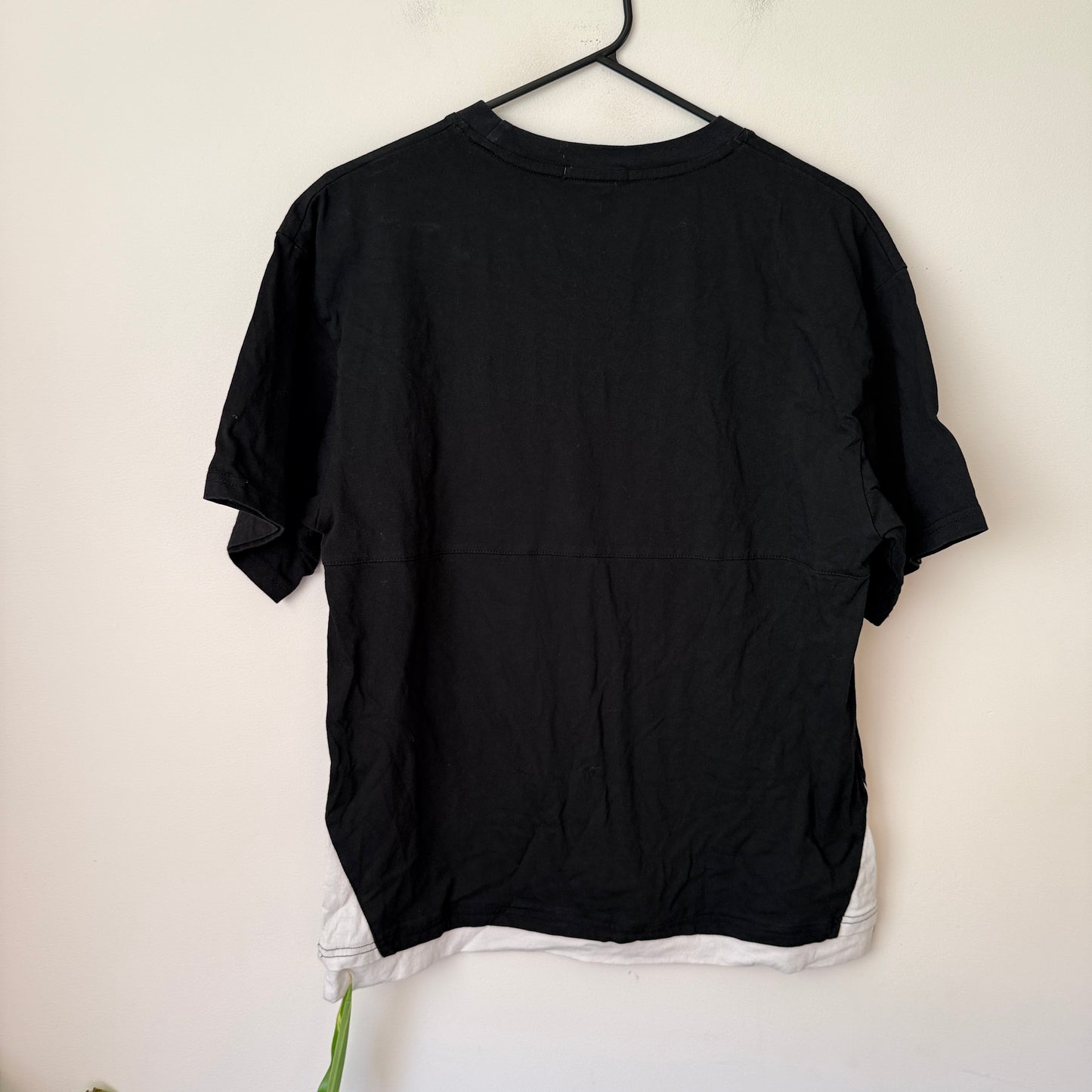 Skicen Size L Short-Sleeved T-Shirt