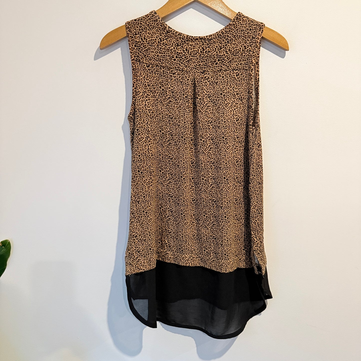 Spirit Size XS Sleeveless Leopard Print Tunic