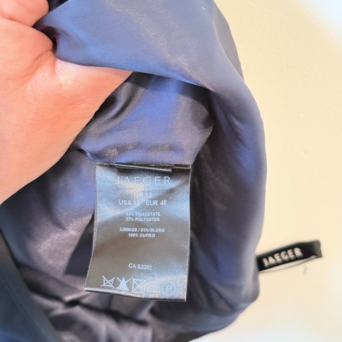 Jaeger Size 14 Black Career Flared Ruffled Skirt