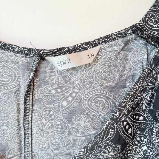 Spirit Tank Top in Black and White Paisley Print - Size 18