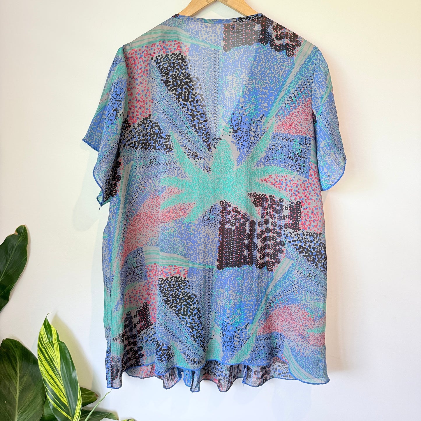 Yourself Blouse/Tunic in Blue/Pink Abstract Print - Size 20