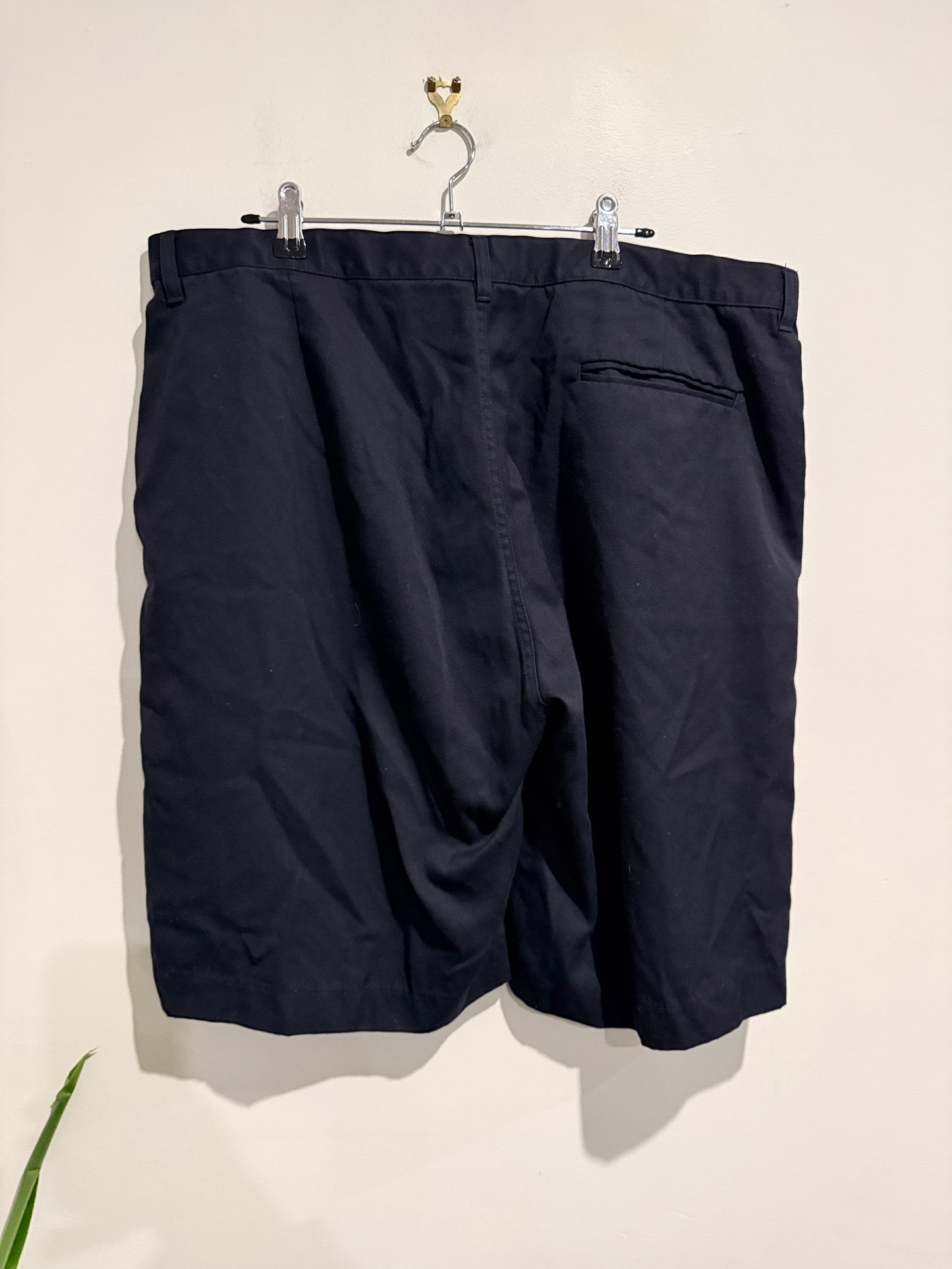 Connolly & Sons Size 102 Chino Shorts