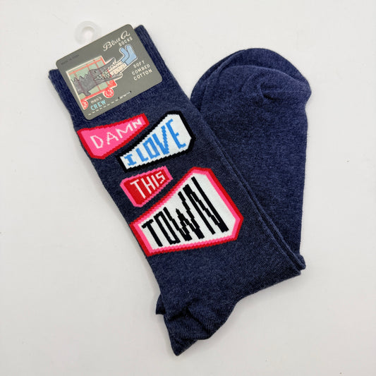 Blue Q “Damn, I Love This Town” Men’s Crew Socks Men’s 7–12