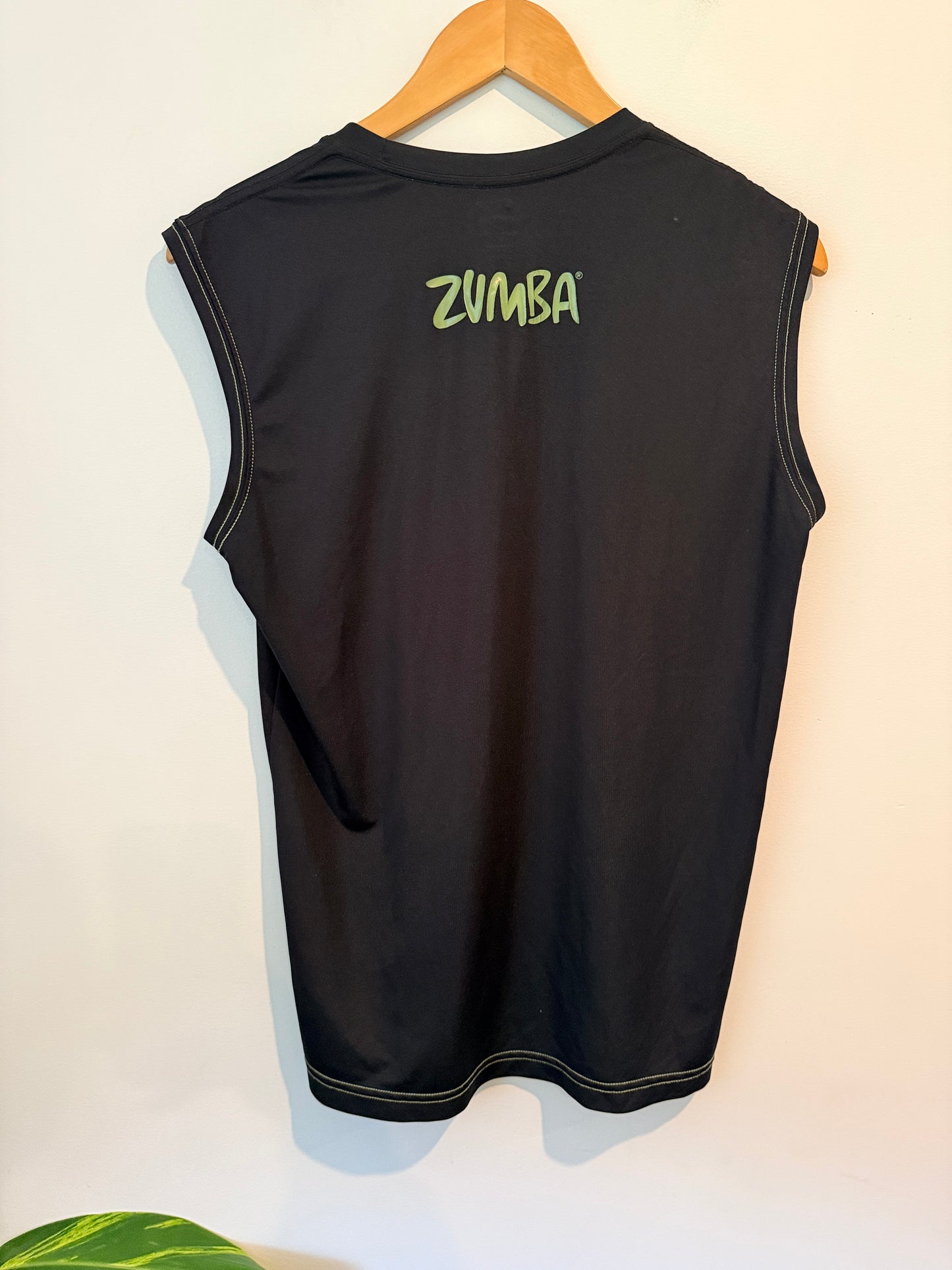Zumba Size Medium Activewear Top