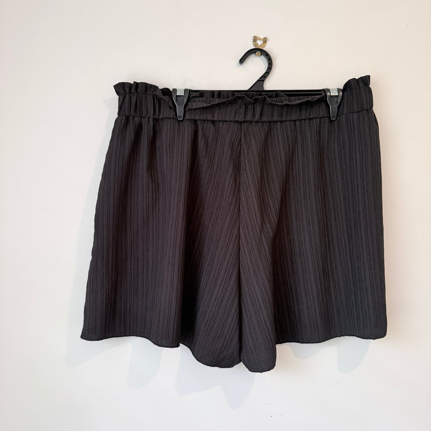 Shein Size 2XL Ribbed Shorts