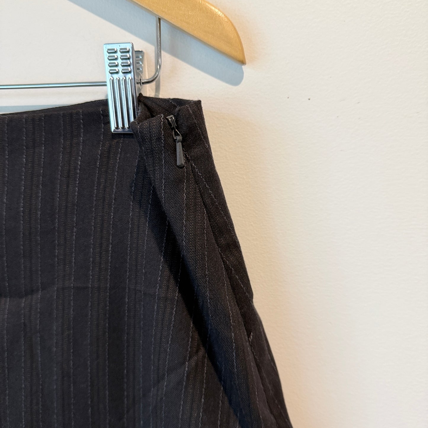 Ovation Size 14 Black A-Line Midi Skirt