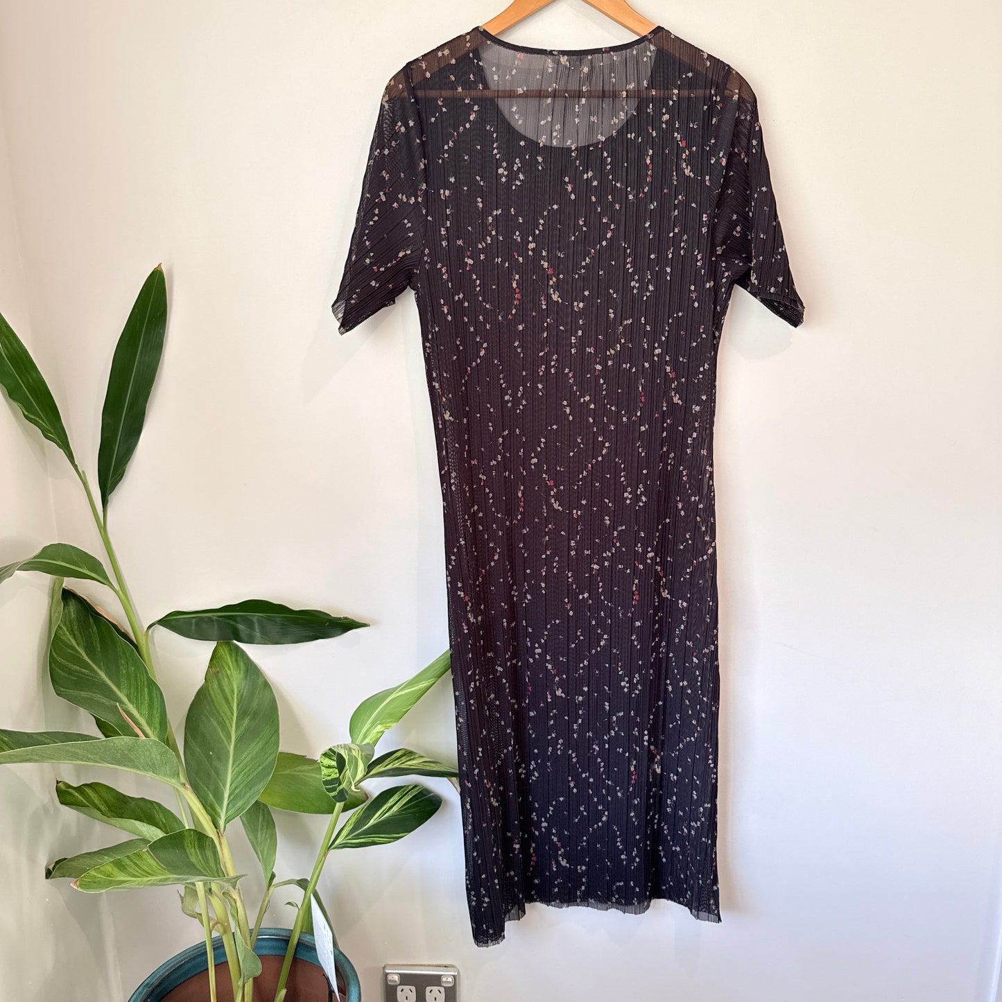 Max Size M Dress