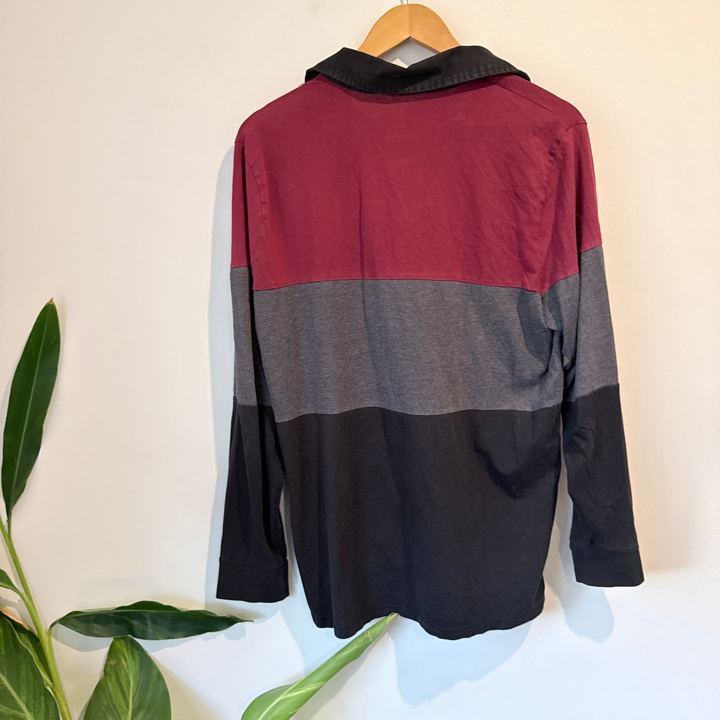 Pilgrim Size L Color-Block Performance Pullover
