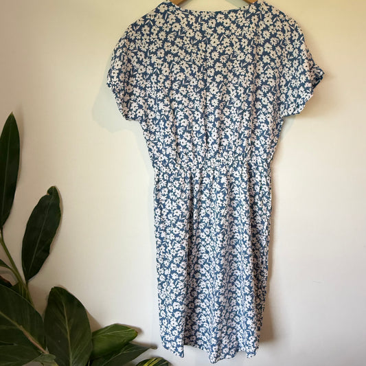 Network Size 12 Blue Floral Dress