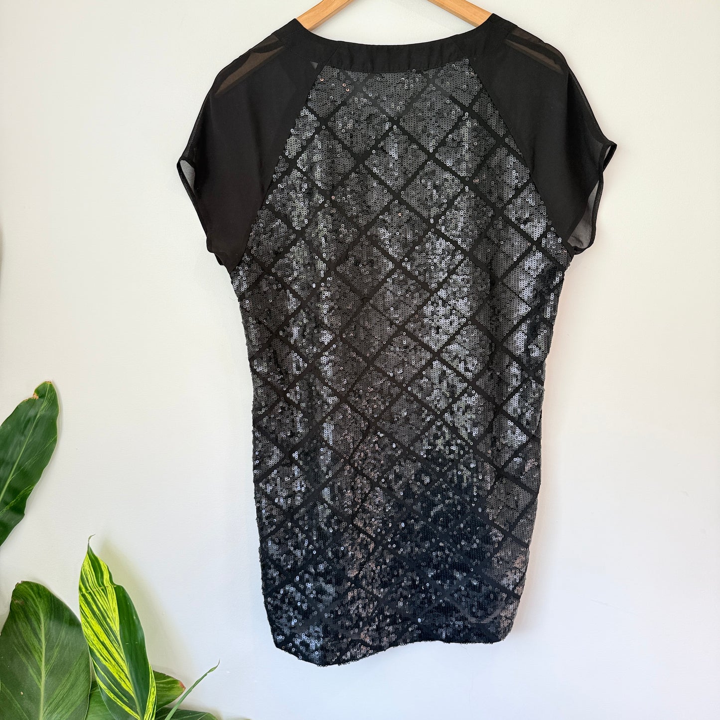 Max Black Sequinned Top Size 8
