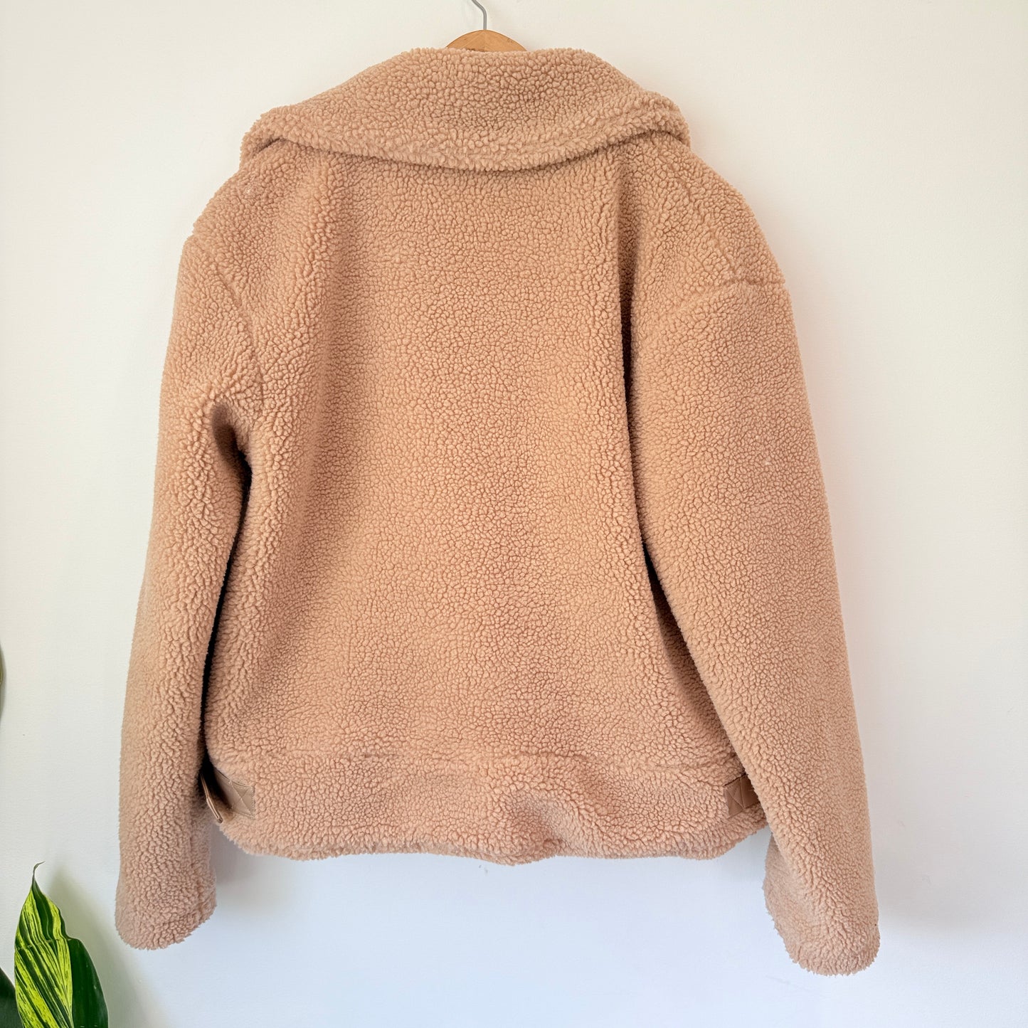 Subtitled Beige Sherpa Teddy Jacket Size S