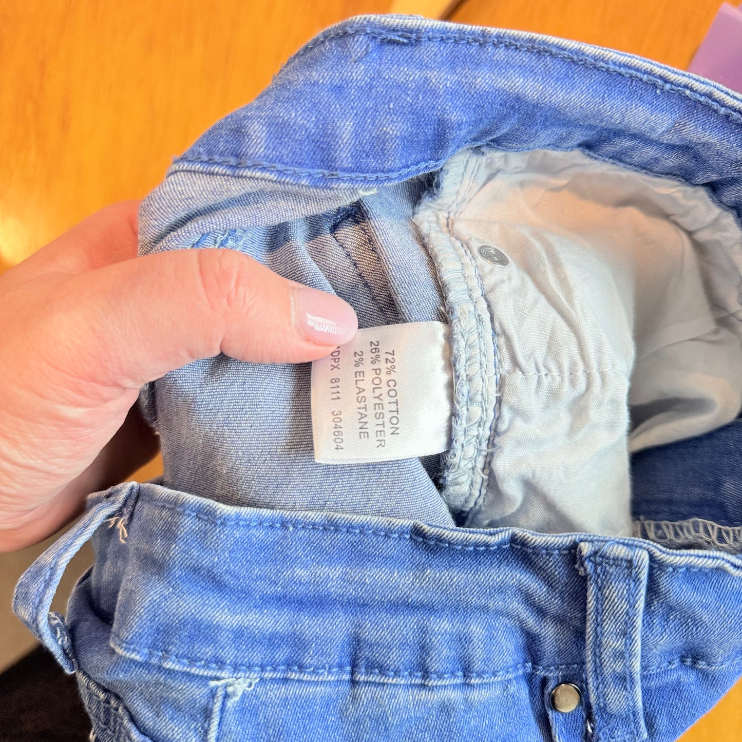 Mirrou Size 6 Low-Rise Distressed Skinny Jeans