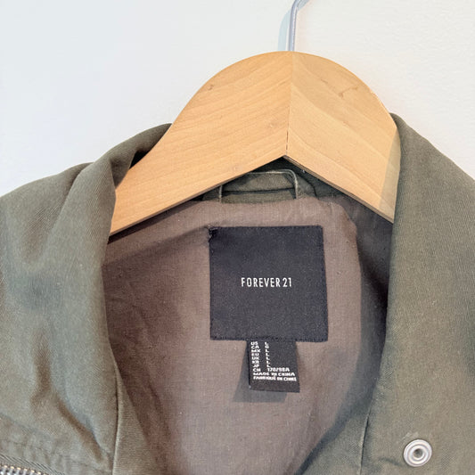 Forever 21 Size L Olive Green Utility Vest