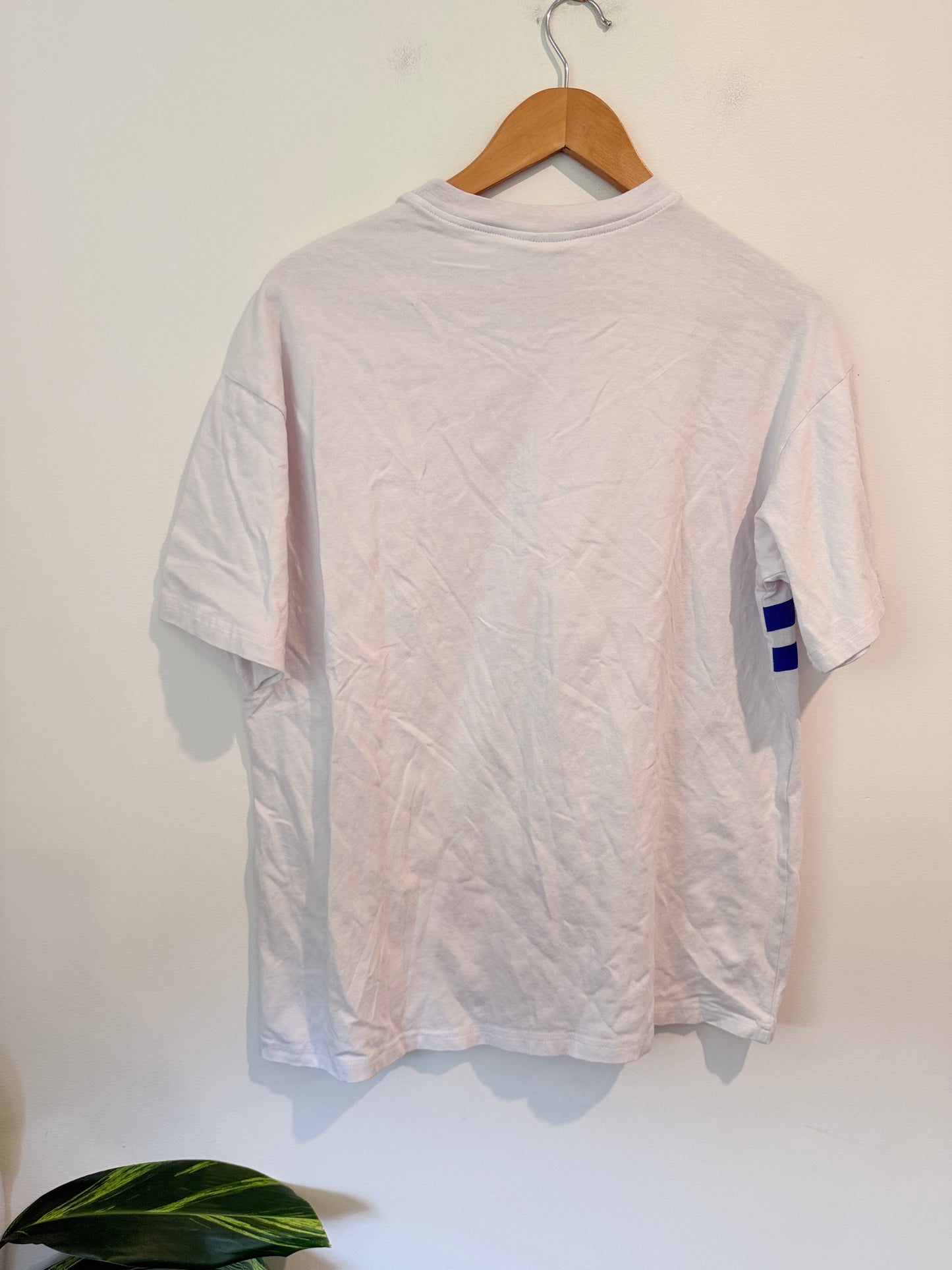 Kim Nam Woo Size XL (M-L fit) White Graphic T-Shirt