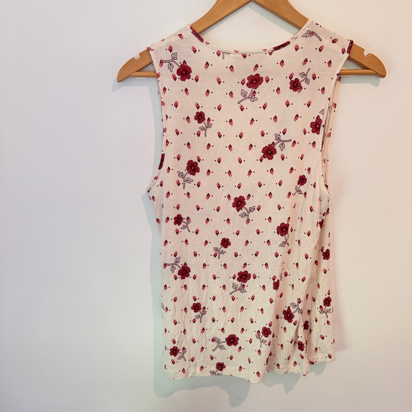 ModCloth Size S Sleeveless Wrap Tank Top