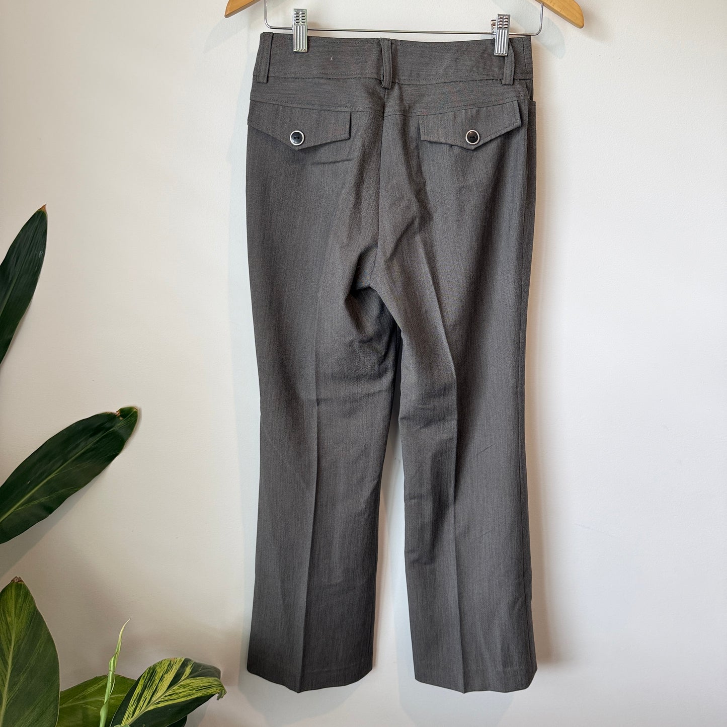 Brand Unknown Waist 68cm Straight-Leg Dress Pants – New Condition