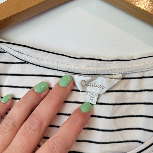 Capture Size 16 Striped Tank Top